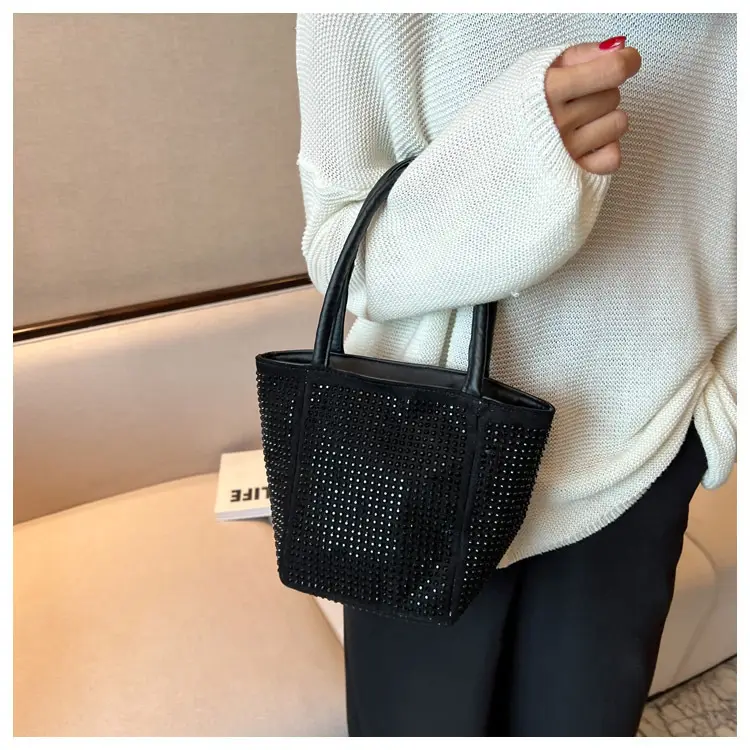 2022 Rhinestone Chain Bucket Bag for Women — feature 13