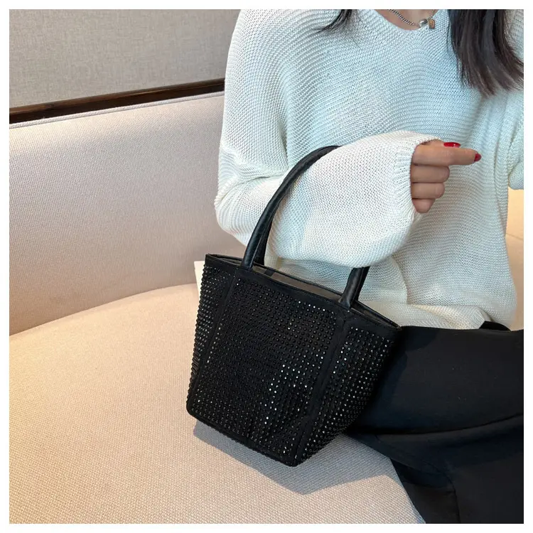 2022 Rhinestone Chain Bucket Bag for Women — feature 15