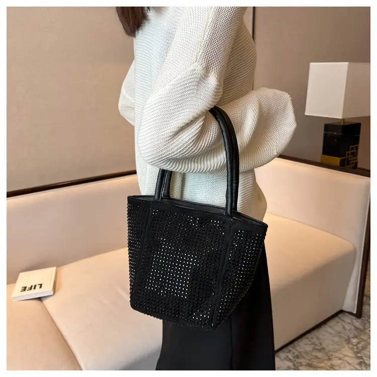 2022 Rhinestone Chain Bucket Bag for Women — feature 16