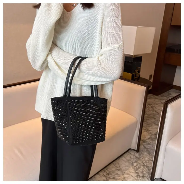 2022 Rhinestone Chain Bucket Bag for Women — feature 17