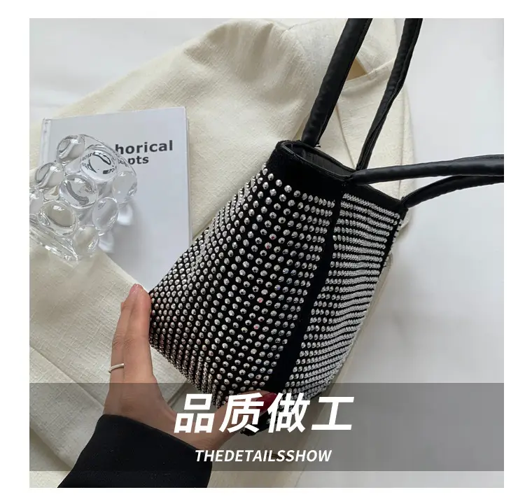2022 Rhinestone Chain Bucket Bag for Women — feature 4