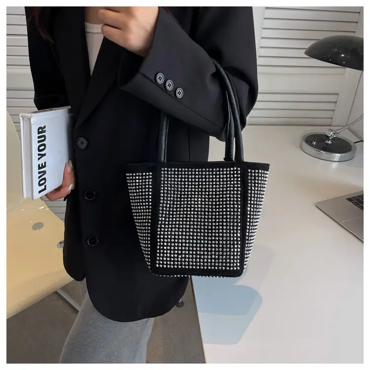 2022 Rhinestone Chain Bucket Bag for Women — feature 9