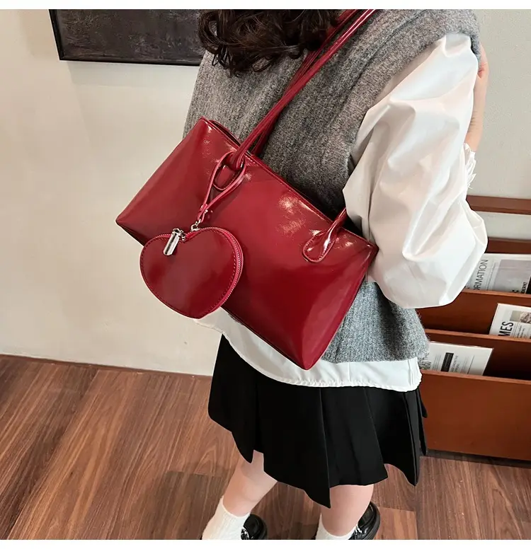 Korean Retro Heart Bag Women 2026 Autumn — feature 21