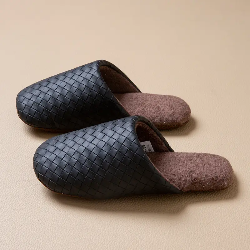 Silent Slippers for Women Autumn and Winter 2025 New Indoor Home Japanese Style Floor Soft Bottom Postpartum Non-Slip Cotton Slippers - Image 4
