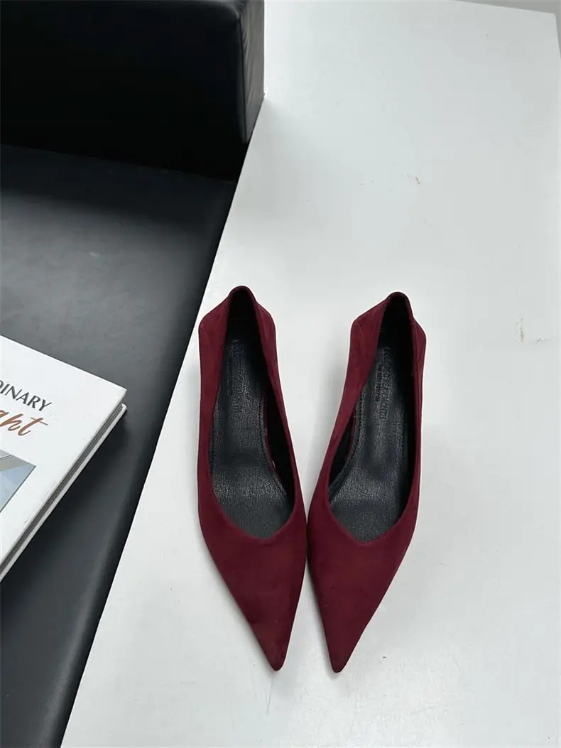 2026 Autumn and Winter New Women's Stiletto Pointed-Toe Mid-Heel Versatile Suede High-Heeled Shallow-Mouthed Work Shoes — feature 8