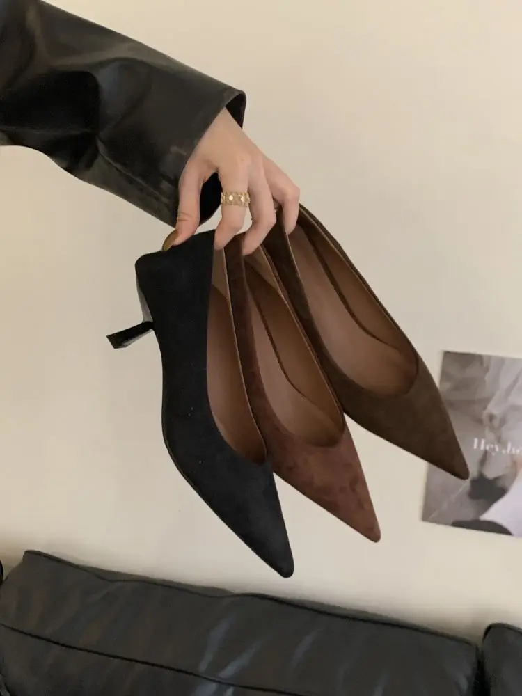2026 Autumn New French Retro Style Pointed Toe Suede Shallow Mouth Stiletto High Heels Women's Versatile Commuter Shoes — feature 4