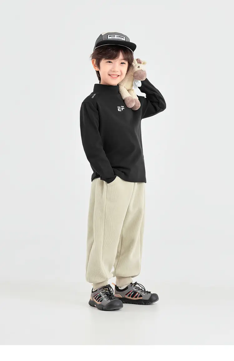 Boys Black Printed Long Sleeve T-Shirt Medium to XL — feature 46