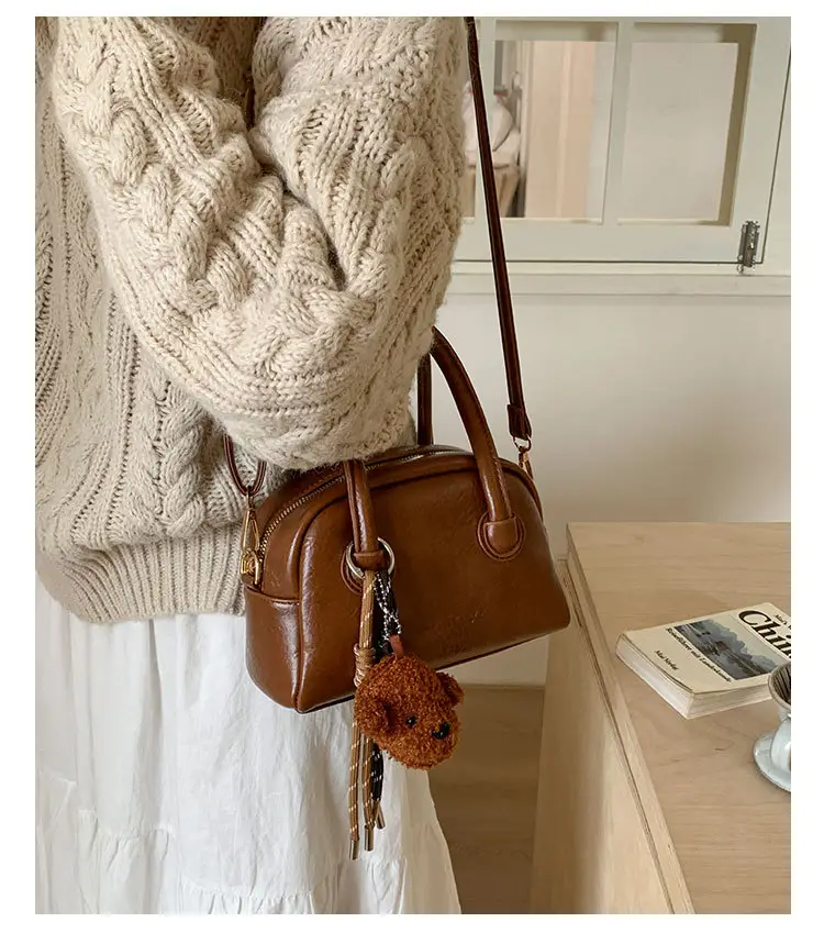 Women Handheld Bowling Bag Brown Leather Retro Design — feature 21