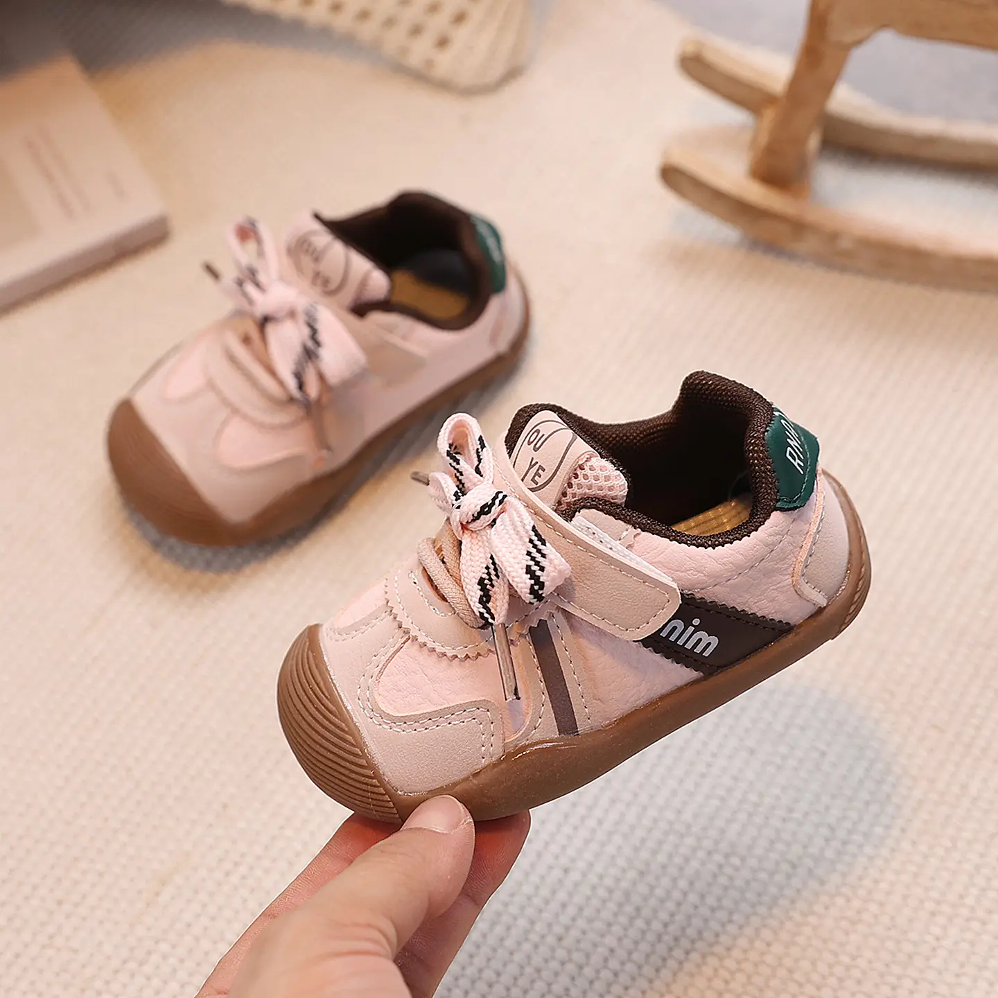 Baby Sneakers for Girls, Soft Soled Toddler Shoes, 2026 Spring Autumn