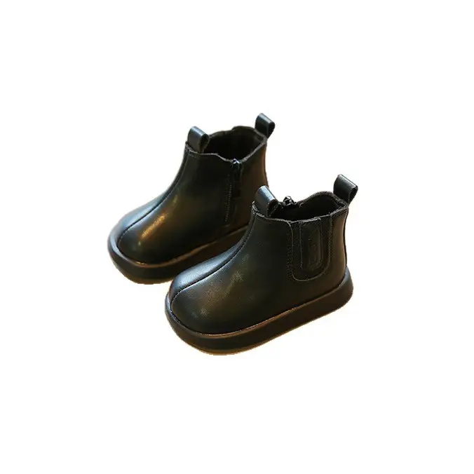 Black Leather Toddler Boots with Heat-Resistant Finish
