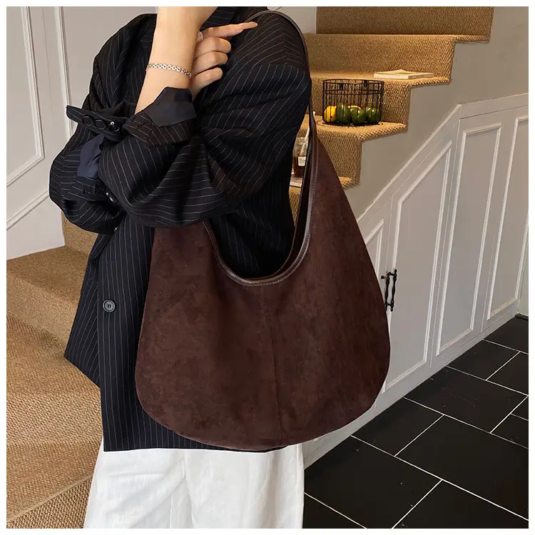 Women's Large Capacity Suede Tote Bag with Logo Print — feature 13