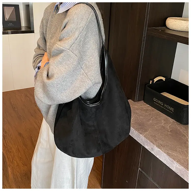 Women's Large Capacity Suede Tote Bag with Logo Print — feature 14