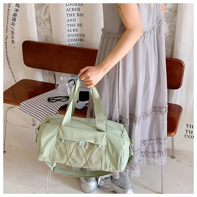 Light Green Crossbody Travel Bag with Adjustable Strap — feature 15