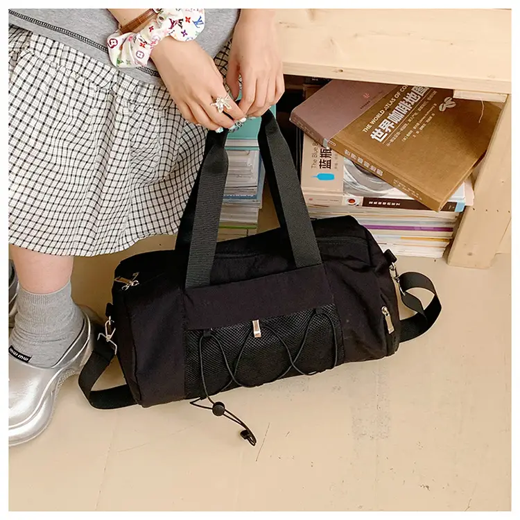 Light Green Crossbody Travel Bag with Adjustable Strap — feature 20