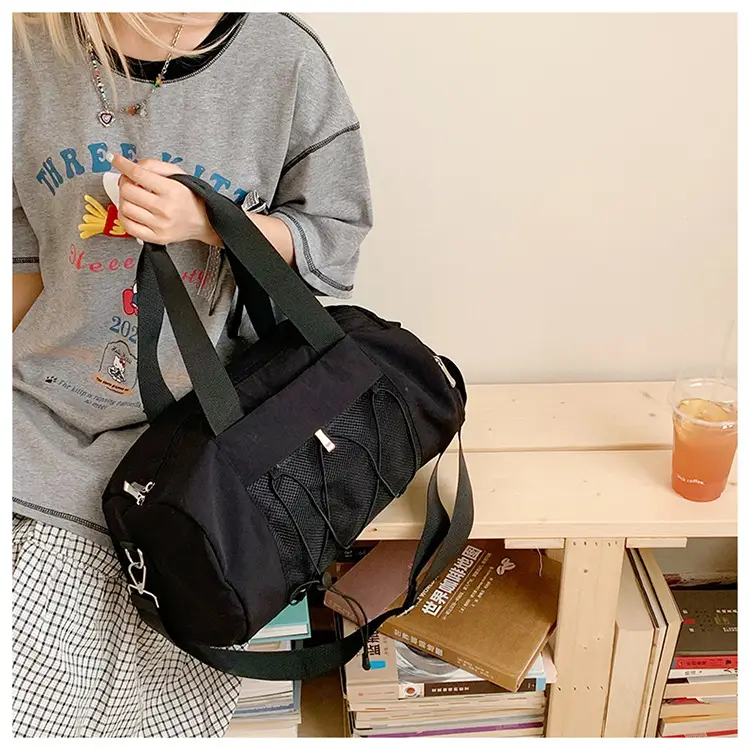 Light Green Crossbody Travel Bag with Adjustable Strap — feature 21