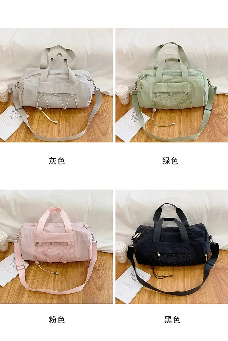 Light Green Crossbody Travel Bag with Adjustable Strap — feature 3