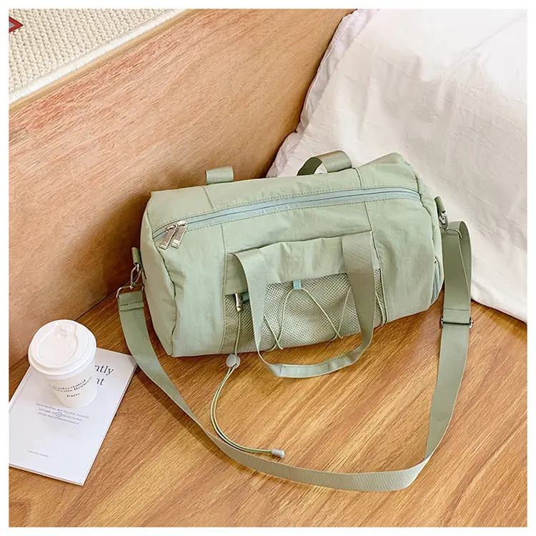 Light Green Crossbody Travel Bag with Adjustable Strap — feature 33