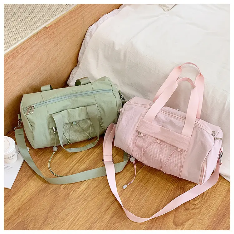 Light Green Crossbody Travel Bag with Adjustable Strap — feature 34