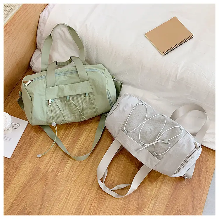 Light Green Crossbody Travel Bag with Adjustable Strap — feature 36