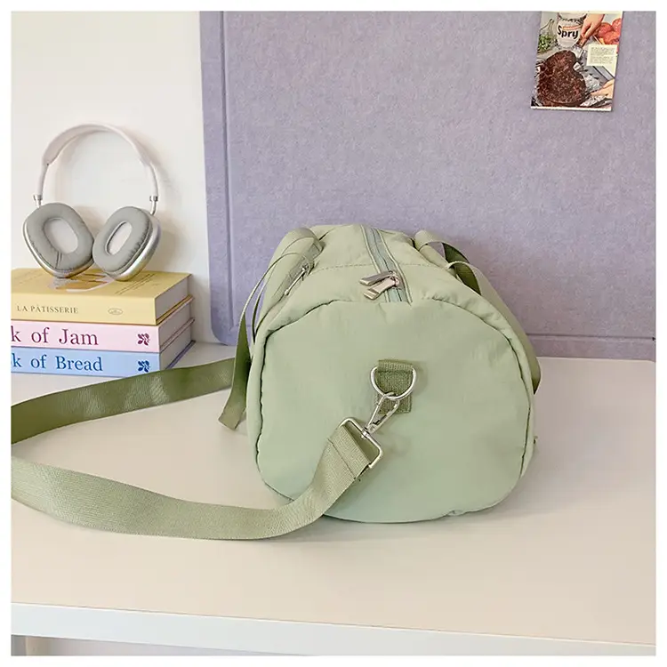 Light Green Crossbody Travel Bag with Adjustable Strap — feature 41