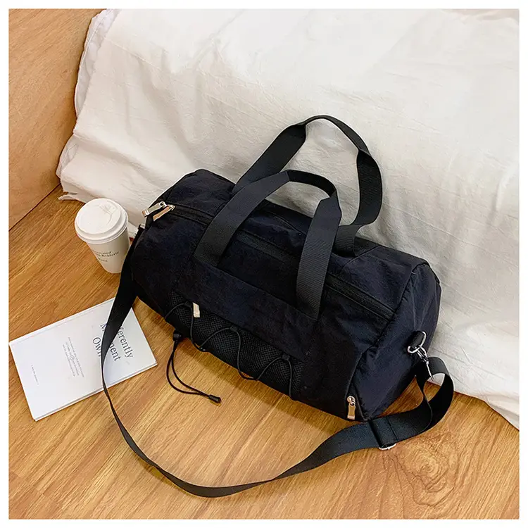 Light Green Crossbody Travel Bag with Adjustable Strap — feature 44