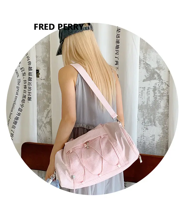 Light Green Crossbody Travel Bag with Adjustable Strap — feature 9