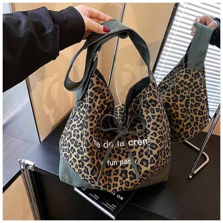 Leopard Print Crossbody Bag Women Large Capacity 2025 — feature 13