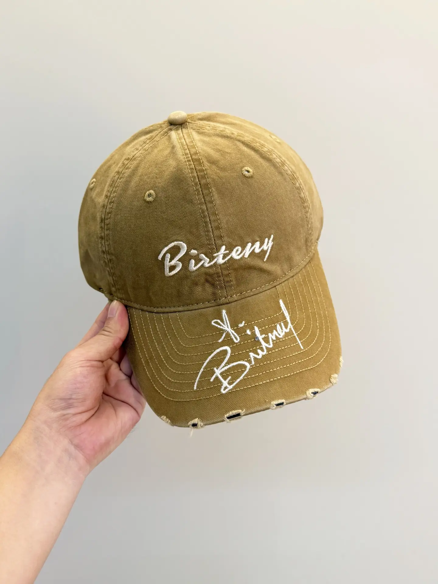 Men's Black Distressed Cap with "Bistry" Logo - Image 5