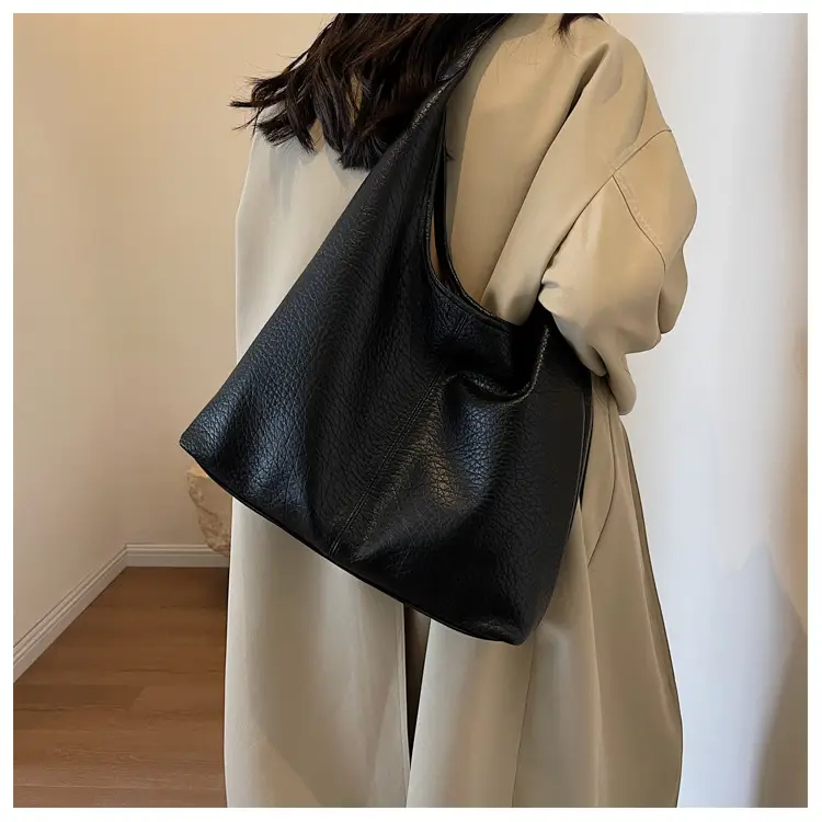 Stylish Underarm Bag with Large Capacity, Hand-Held, Leather Material — feature 13