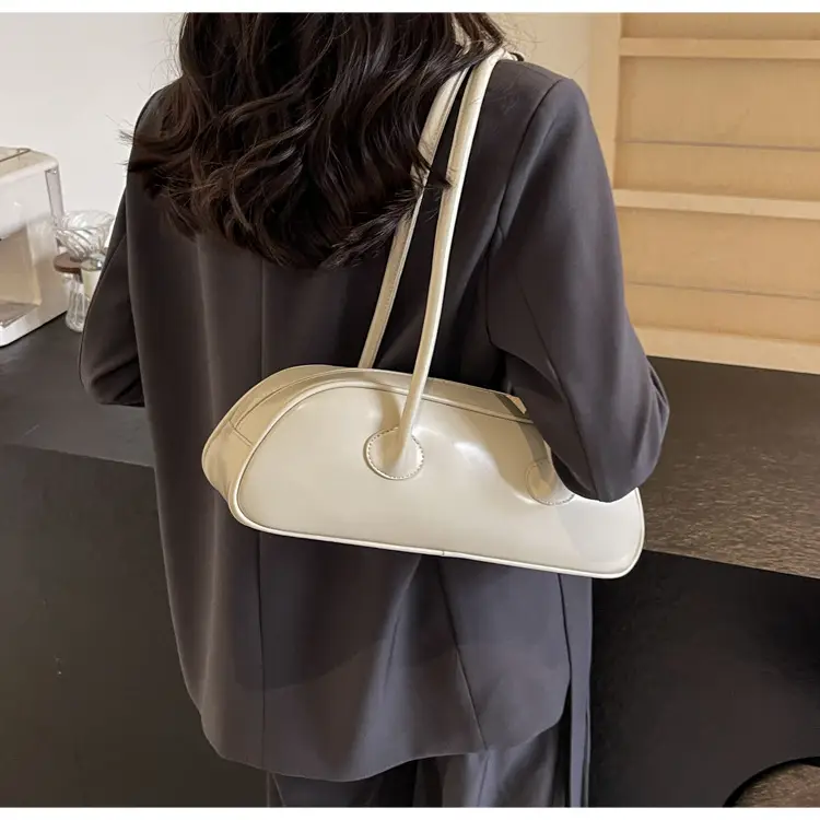 Silver Armpit Bag for Women 2025 High-End Style — feature 16