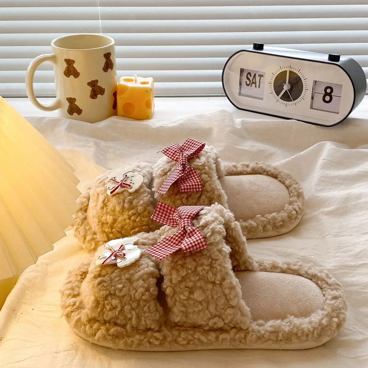 Pink Cartoon Woolen Slippers for Women Winter Comfort — feature 31