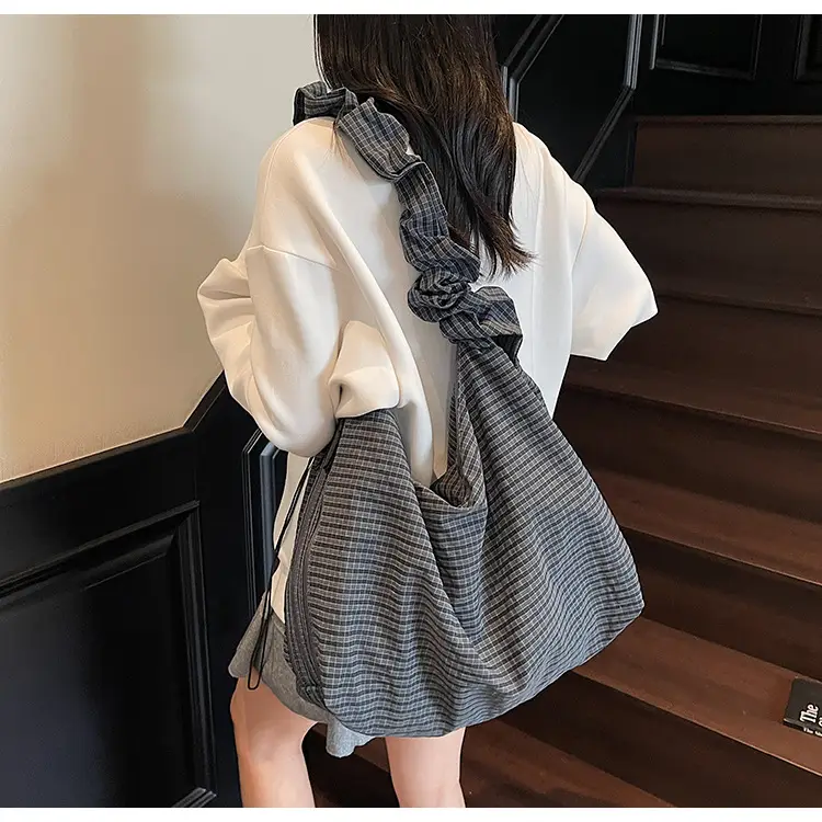 Women's Gray Checkered Crossbody Bag 2025 — feature 16