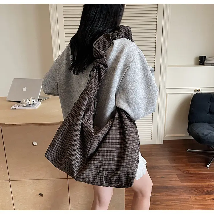 Women's Gray Checkered Crossbody Bag 2025 — feature 21