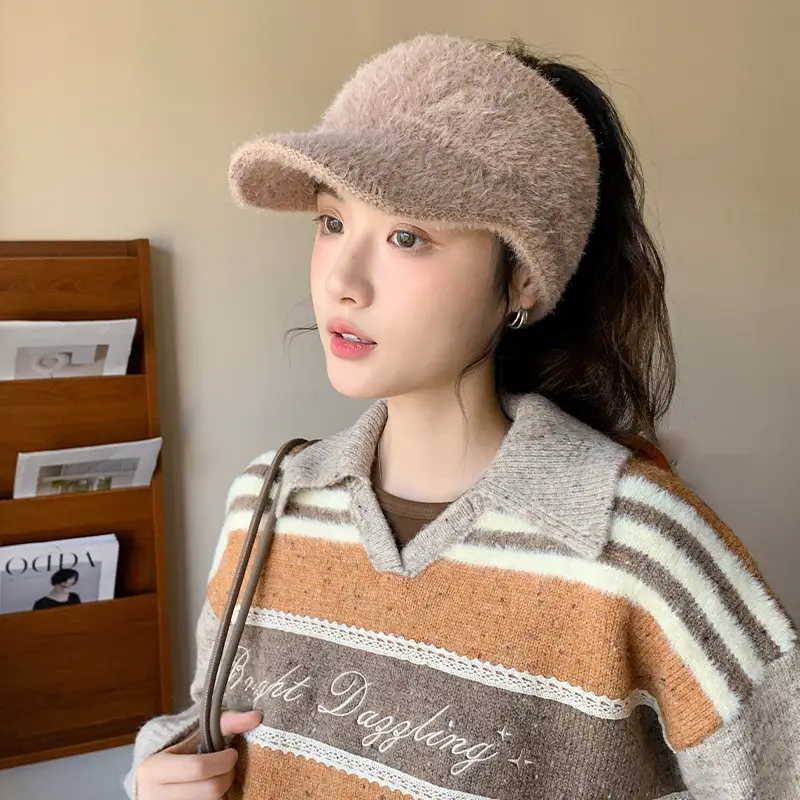 Women Korean Retro Baotou Woolen Hat Winter Autumn — feature 13
