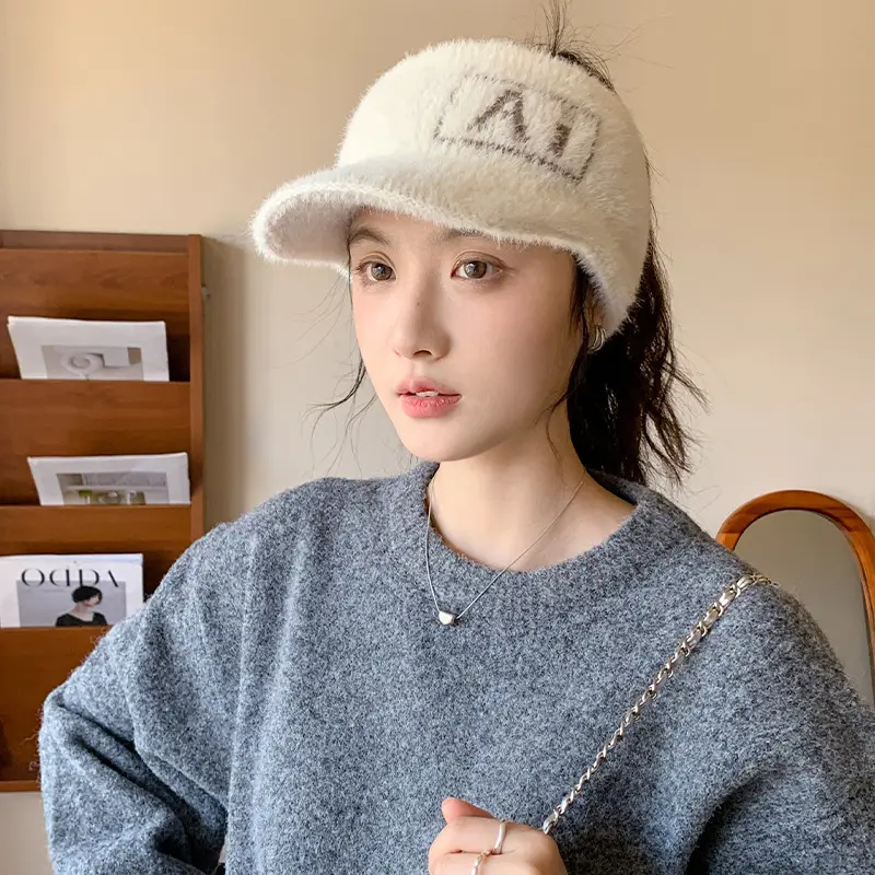Women Korean Retro Baotou Woolen Hat Winter Autumn — feature 8