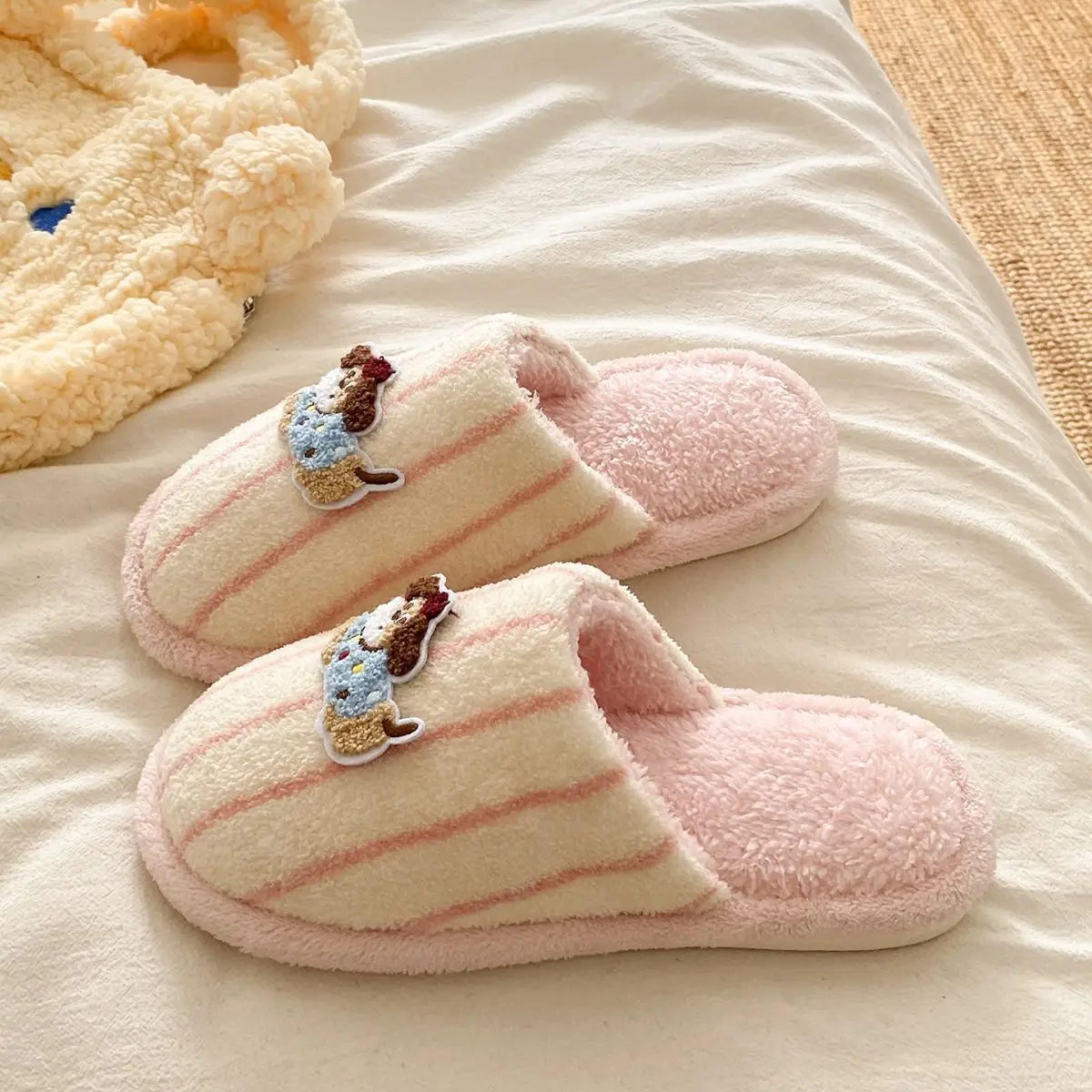 Warm Cotton Dog Embroidered Slippers for Women — feature 19