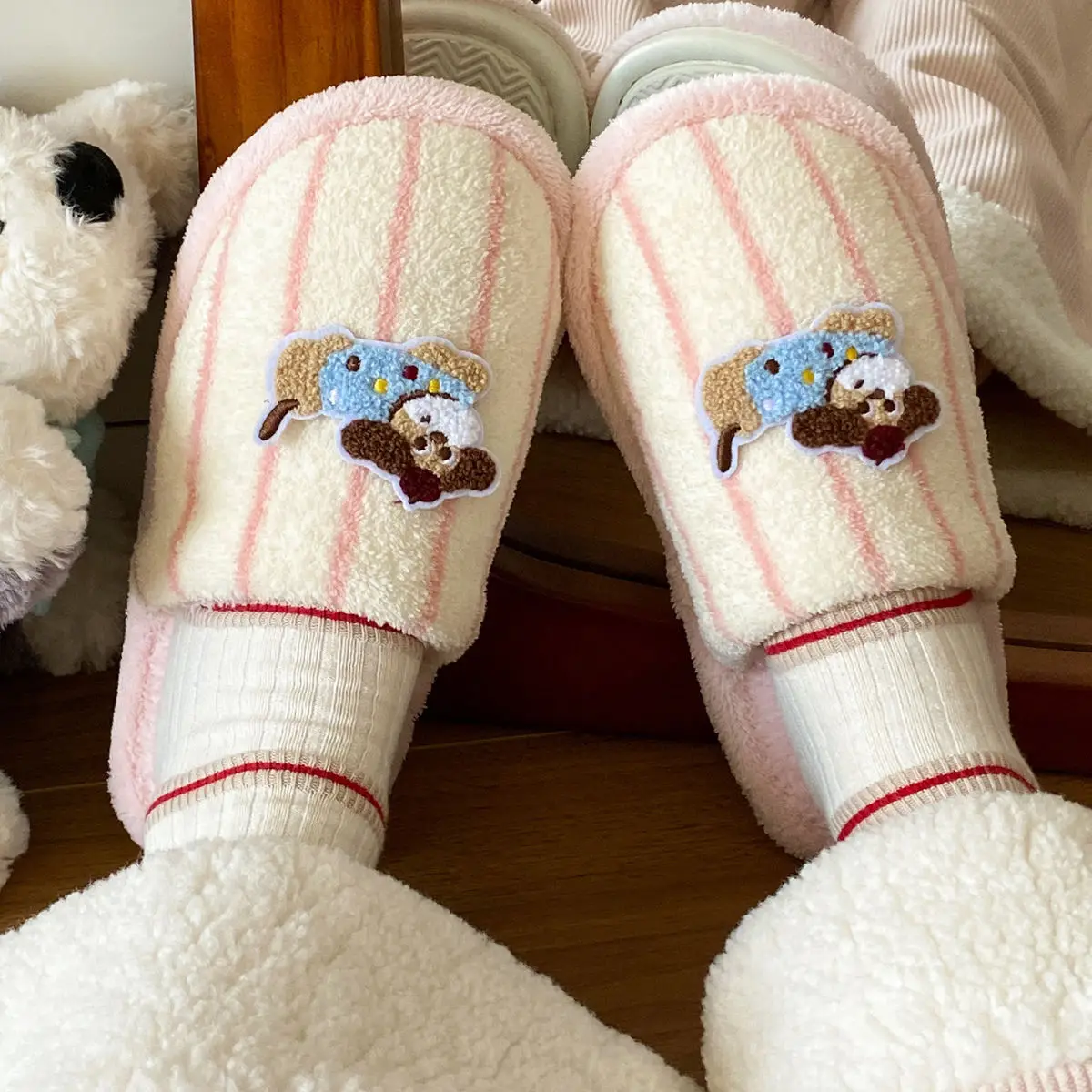 Warm Cotton Dog Embroidered Slippers for Women — feature 25