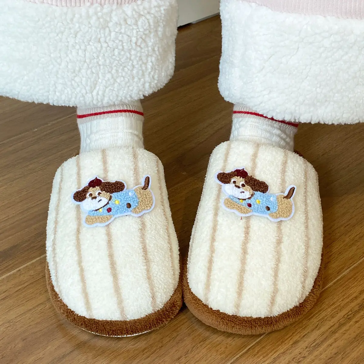 Warm Cotton Dog Embroidered Slippers for Women — feature 27