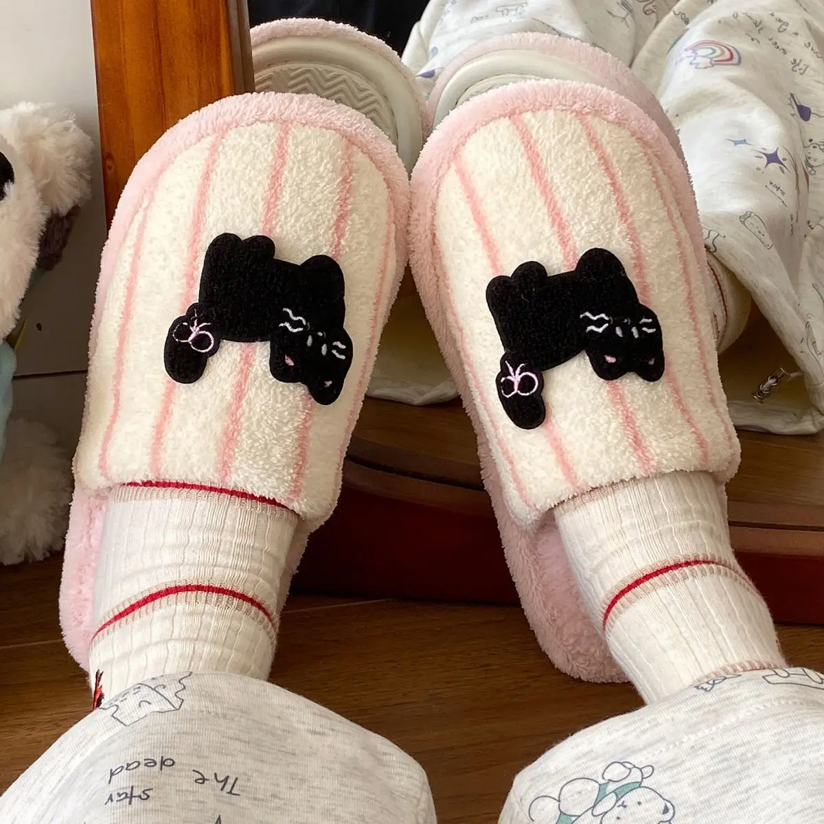 Women's Pink Striped Embroidered Cotton Slippers Winter Home — feature 24