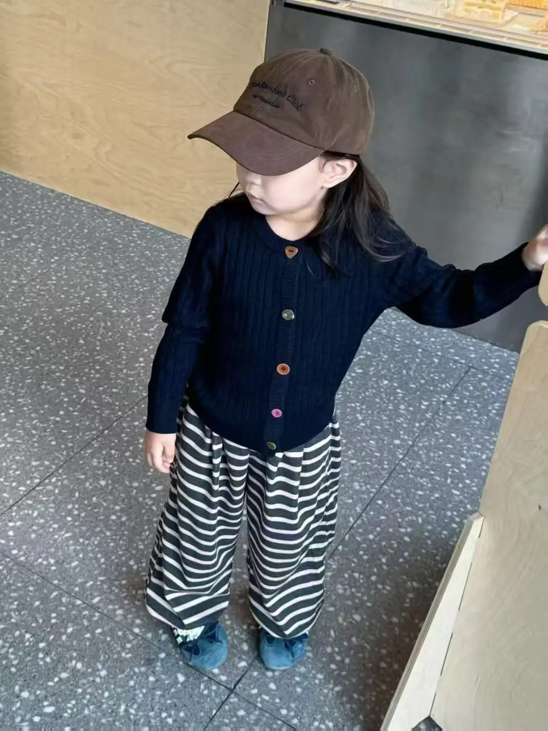 Girls 2025 Knitted Cardigan Pit Stripes Wide Leg Pants — feature 2