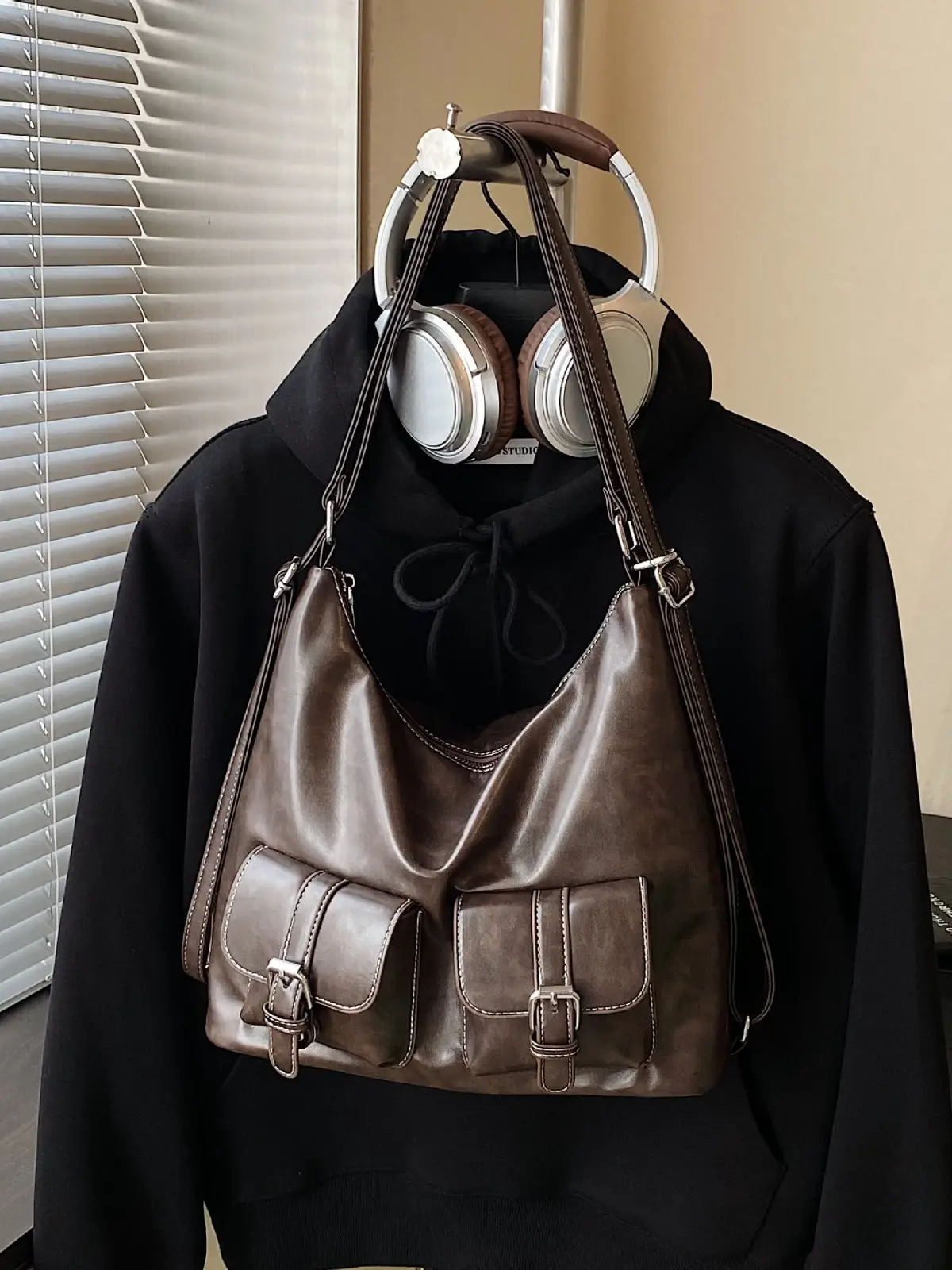 Women's Large Capacity Leather Shoulder Bag 2025 - Image 7