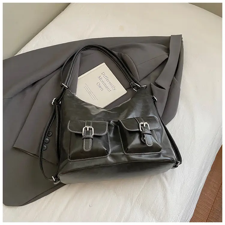 Women's Large Capacity Leather Shoulder Bag 2025 — feature 17