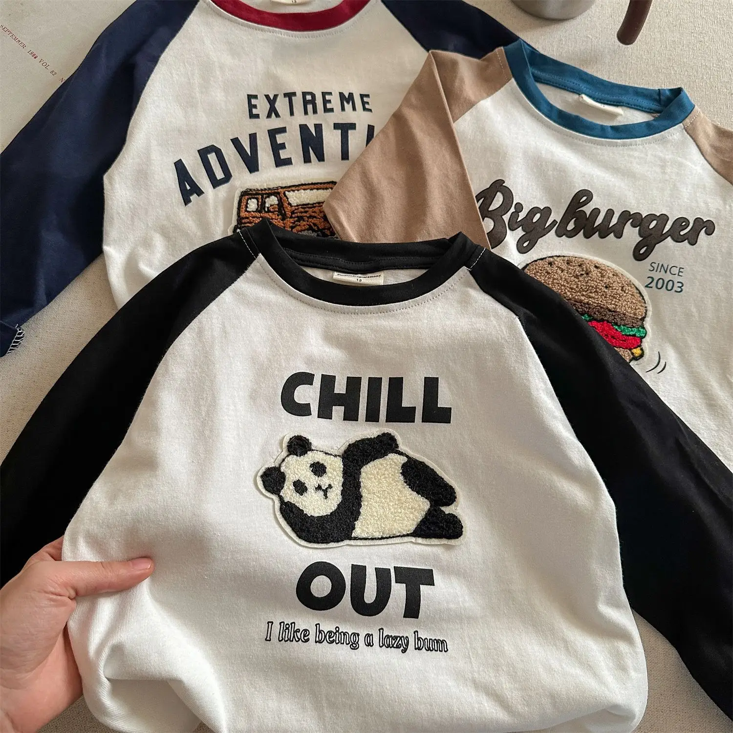 Children's Long Sleeve T-Shirt White Black Cartoon Embroidery Size 26 - Image 7