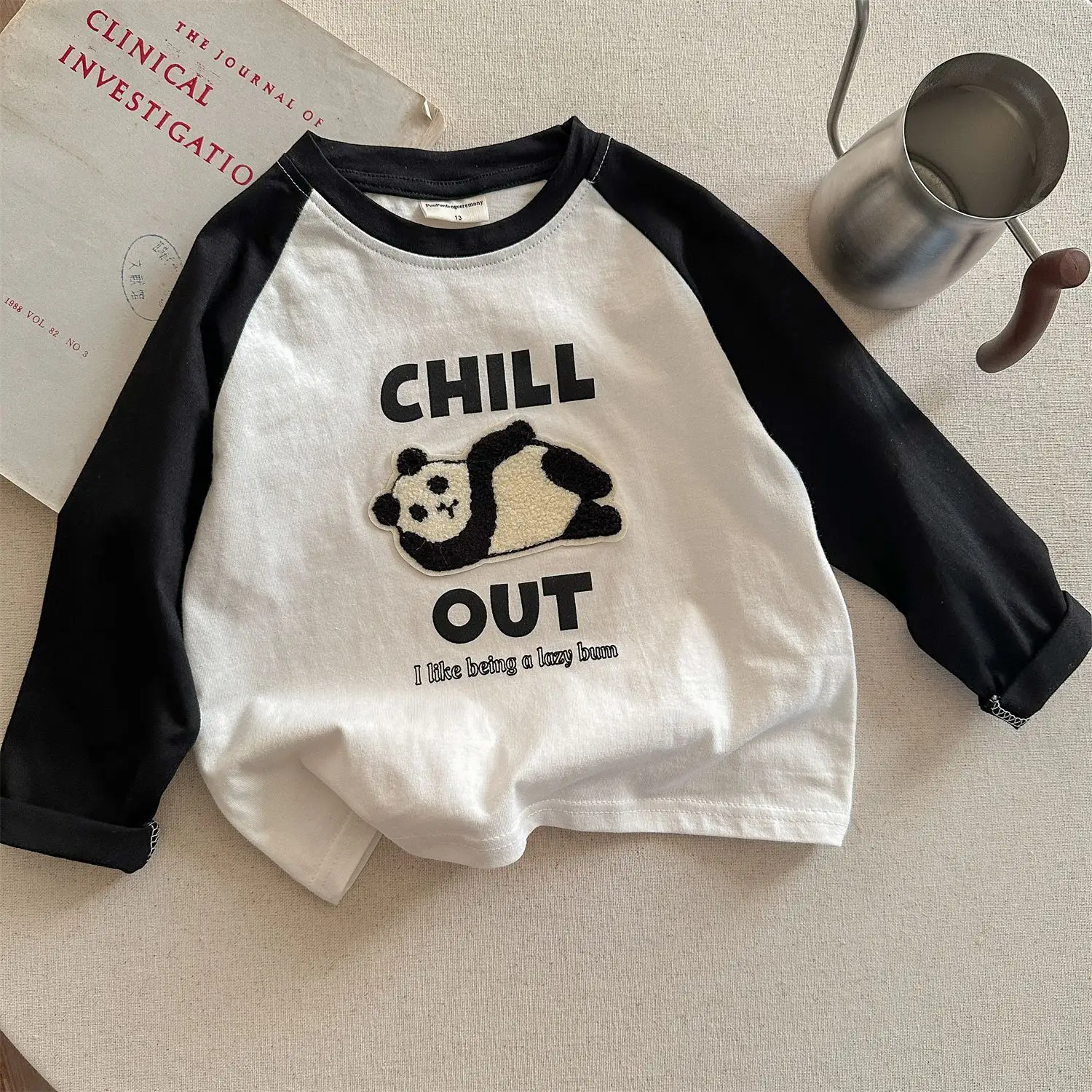 Children's Long Sleeve T-Shirt White Black Cartoon Embroidery Size 26 — feature 15