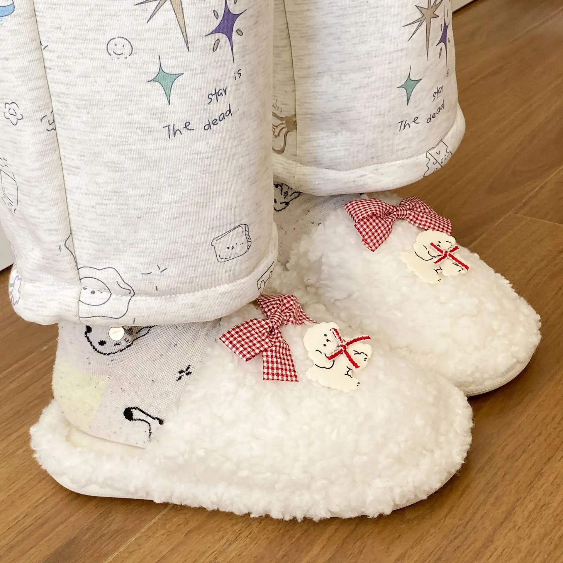 Winter Cartoon Bow Plush Cotton Slippers for Women - Image 5