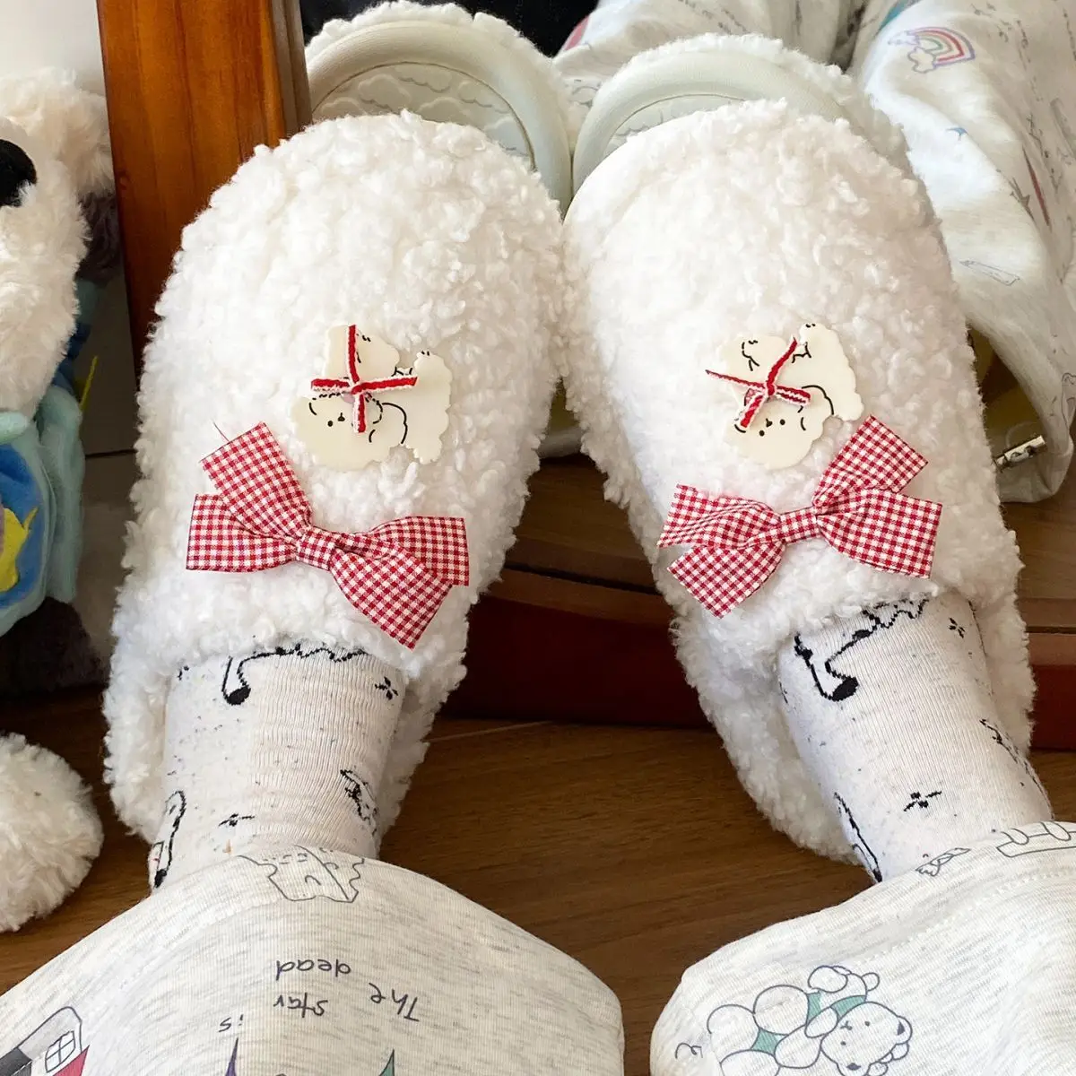 Winter Cartoon Bow Plush Cotton Slippers for Women — feature 23