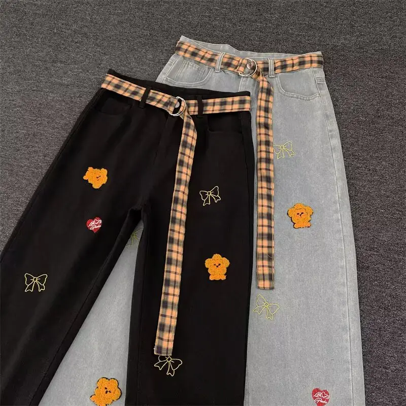 Women Black Flocked Floral Plaid Belt Wide Leg Jeans — feature 3