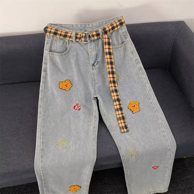 Women Black Flocked Floral Plaid Belt Wide Leg Jeans — feature 4