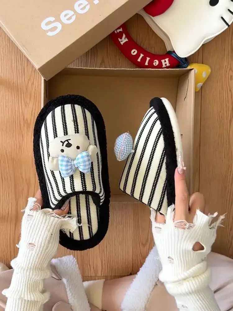 Cotton Slippers for Women, Thick-Soled, Non-Slip, Cute Cartoon Furry Slippers, Versatile Dormitory Cotton Slippers, 2026 New Autumn and Winter Models — feature 2