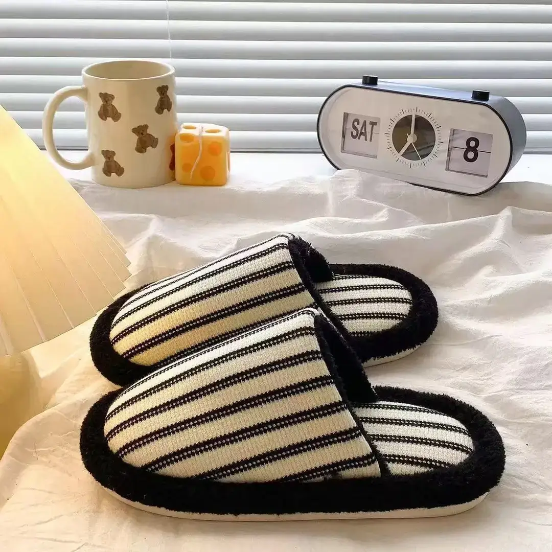 Cotton Slippers for Women, Thick-Soled, Non-Slip, Cute Cartoon Furry Slippers, Versatile Dormitory Cotton Slippers, 2026 New Autumn and Winter Models